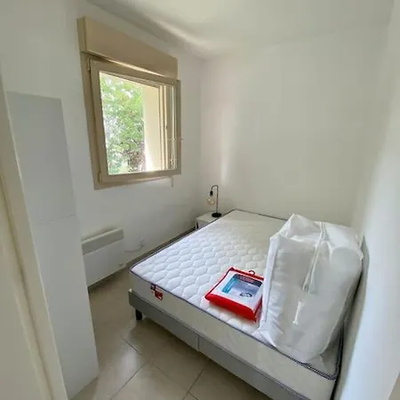 Apartament - *